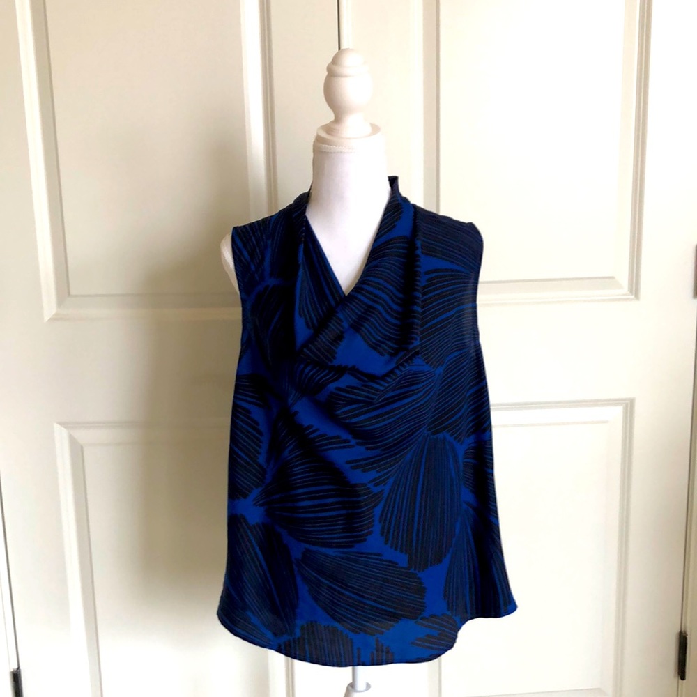 GAP blue/black sleeveless top